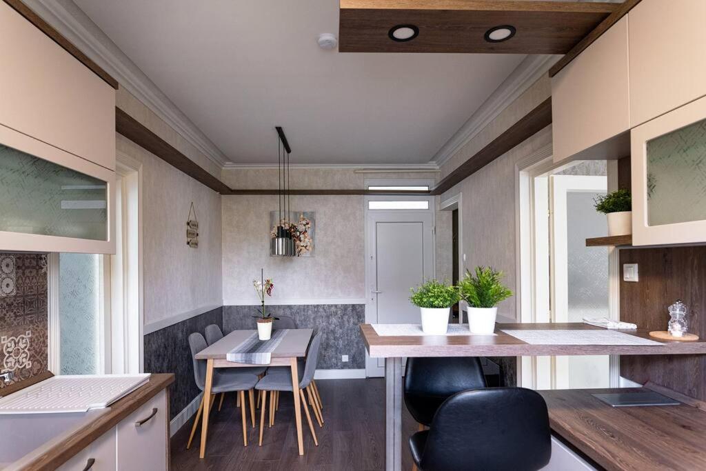 Apartman Nobilis Hévíz Екстериор снимка